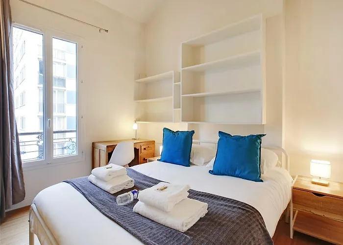 Bright Duplex 3br - Montmartre