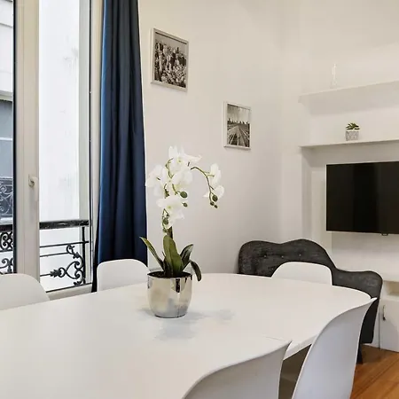 Bright Duplex 3br - Montmartre París