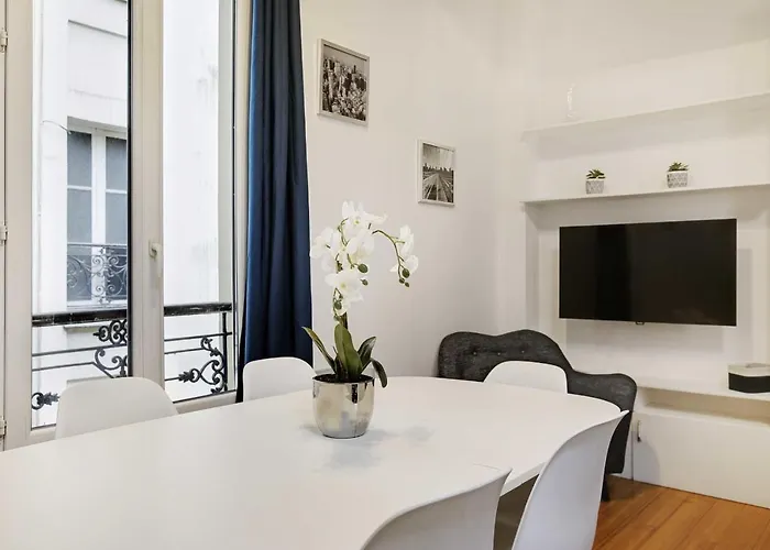 Bright Duplex 3br - Montmartre Paryż